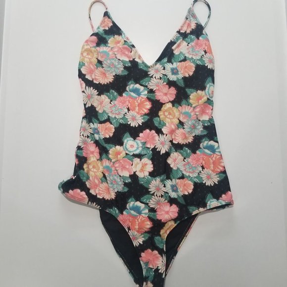 O'Neill Strands Emilie Floral One Piece Size Small - Picture 5 of 10